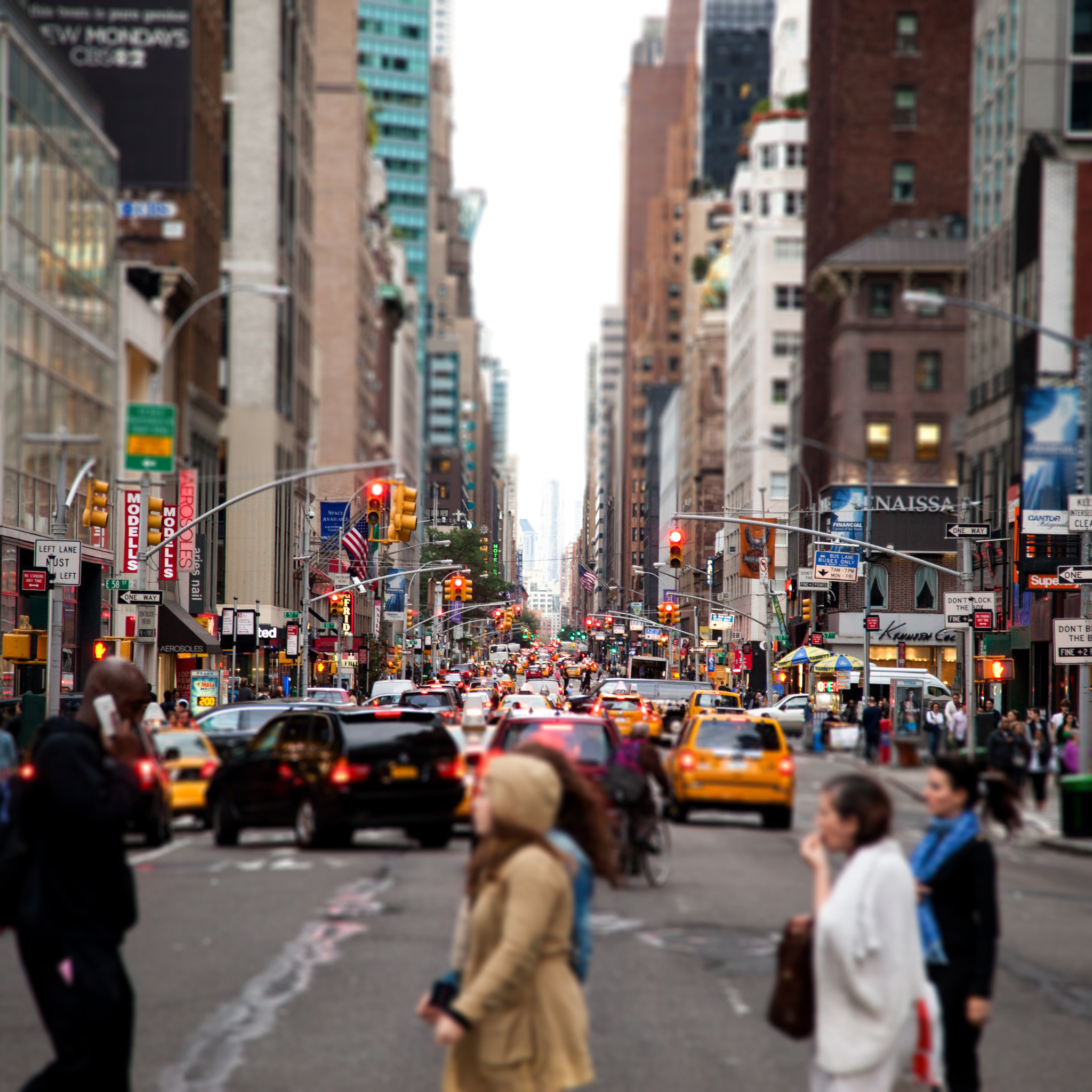 Trafic urbain intense, idéal pour l'utilisation des QuietPlugs